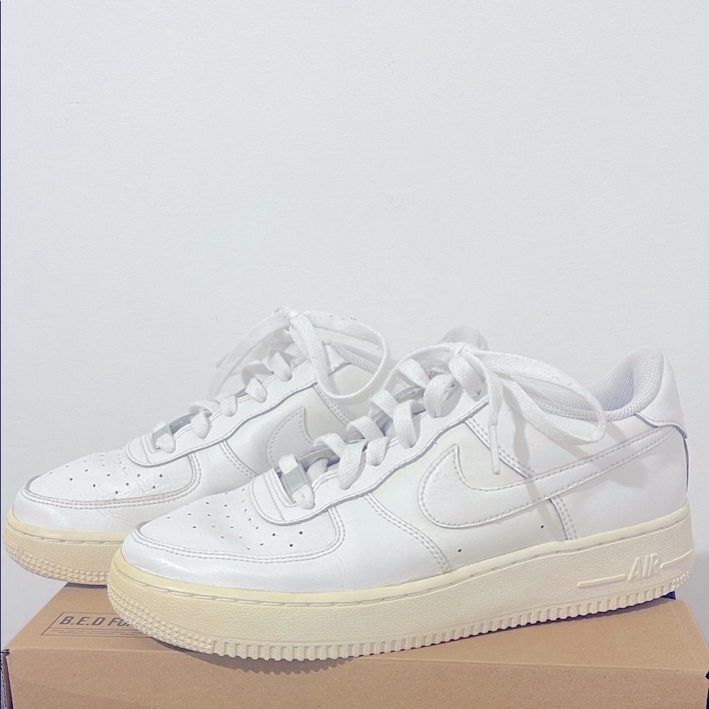 Nike White Sneakers White  Sole 👌🏼